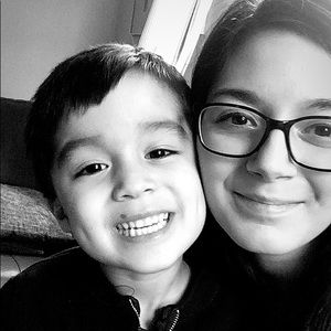 Meet your Posher, Emily